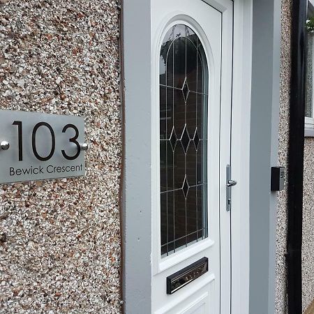 103 Bewick Serviced Accommodation Newton Aycliffe Extérieur photo